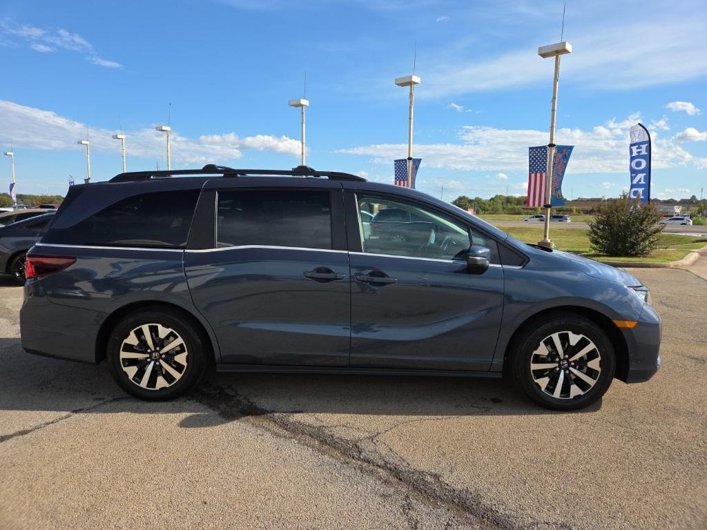 new 2026 Honda Odyssey car, priced at $43,083