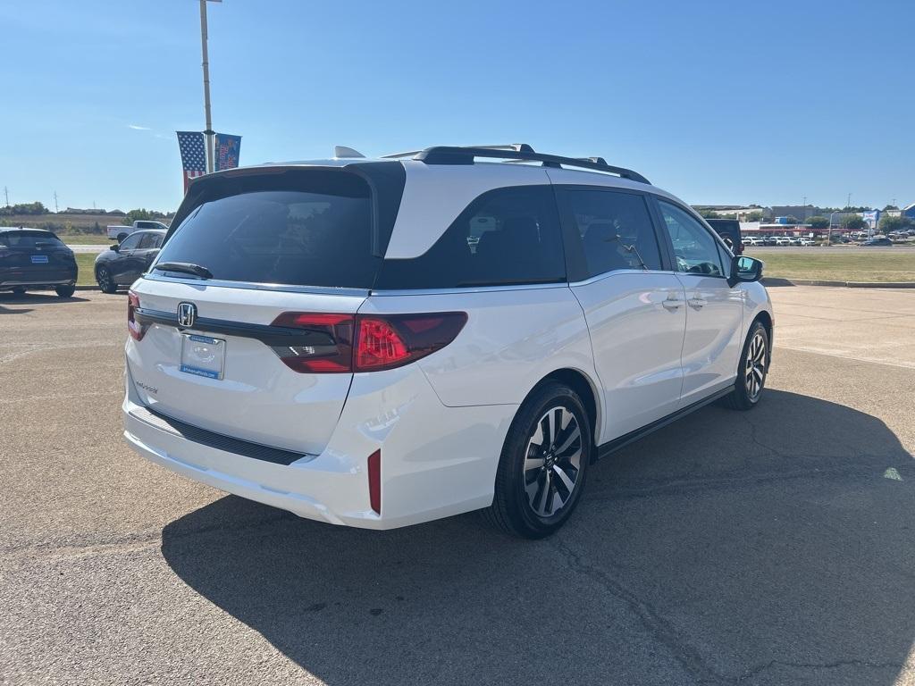 new 2026 Honda Odyssey car, priced at $42,910
