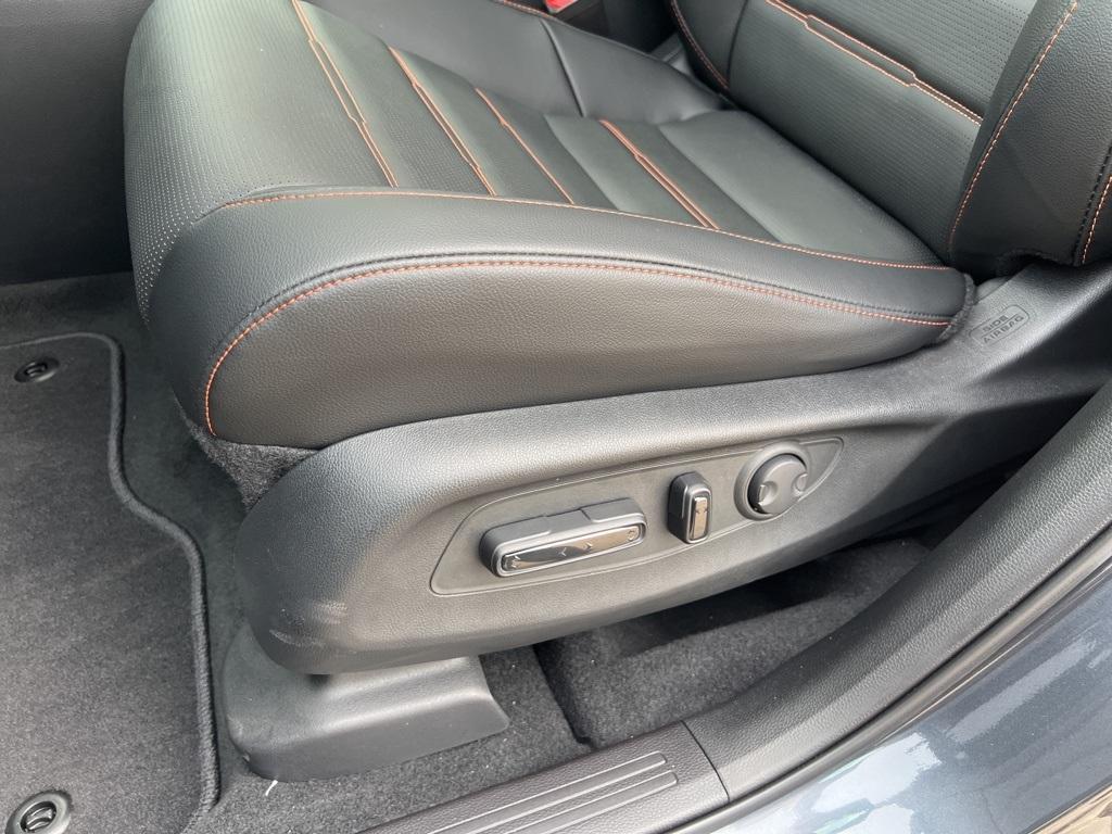 new 2025 Honda CR-V Hybrid car, priced at $39,110