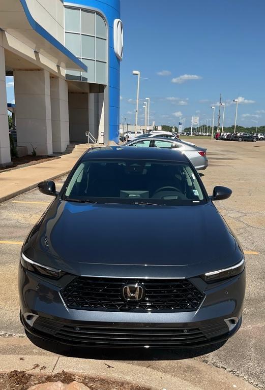new 2025 Honda Accord Hybrid car, priced at $40,450