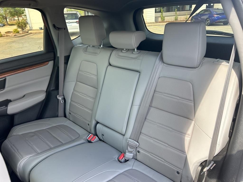 used 2022 Honda CR-V Hybrid car, priced at $29,156