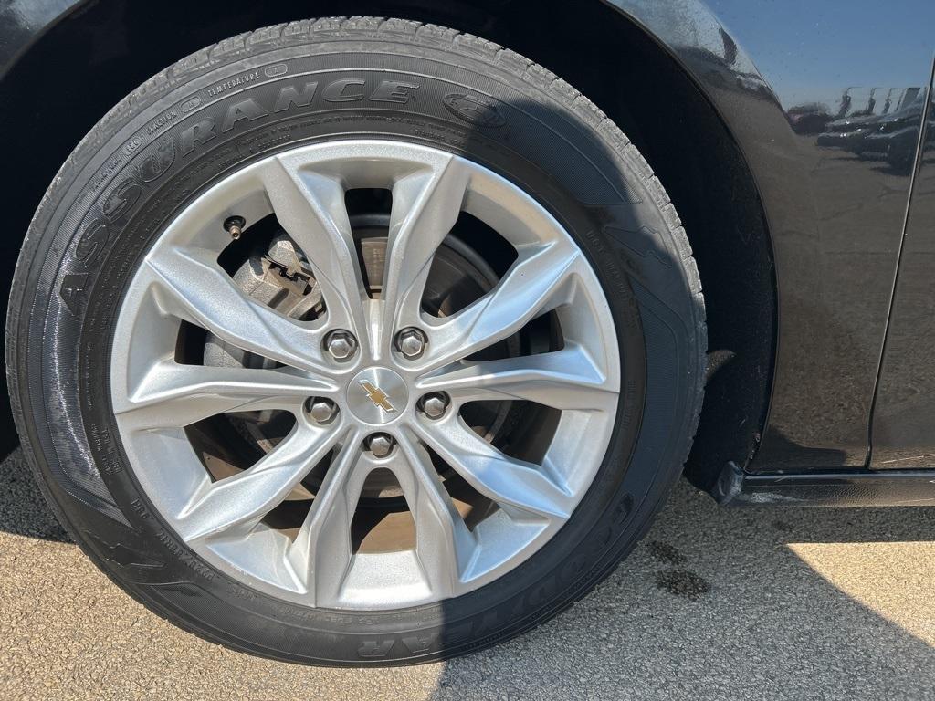 used 2024 Chevrolet Malibu car, priced at $18,288