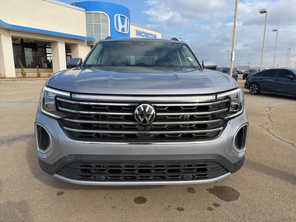 used 2025 Volkswagen Atlas car, priced at $34,896