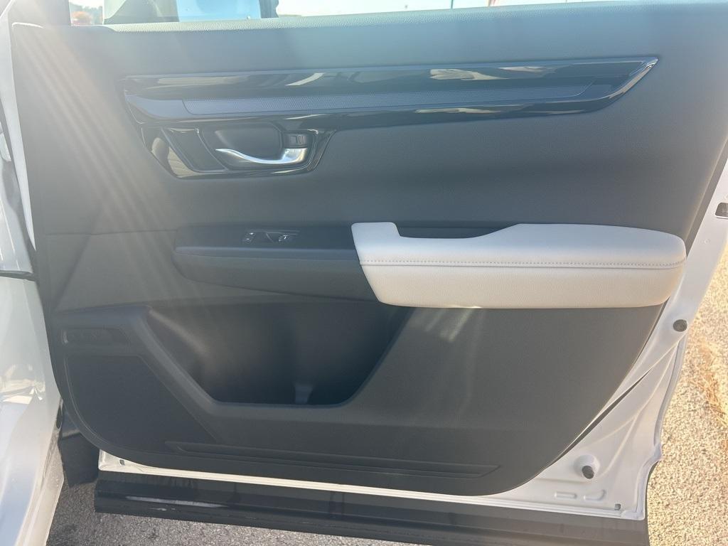 new 2026 Honda CR-V car, priced at $35,641