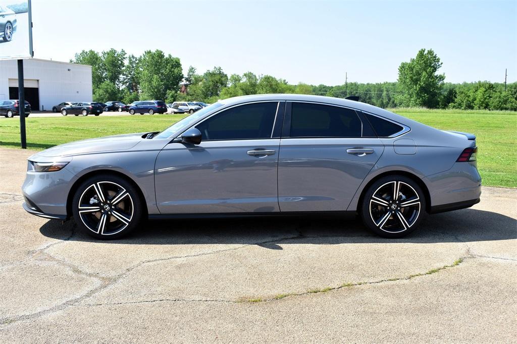 new 2024 Honda Accord Hybrid car, priced at $32,811