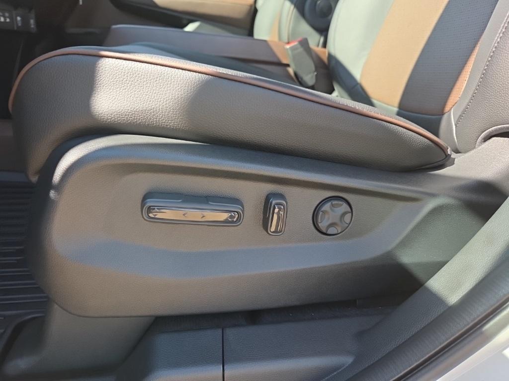 new 2026 Honda Odyssey car, priced at $53,645