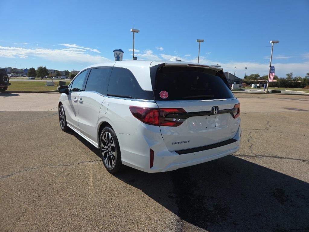 new 2026 Honda Odyssey car, priced at $53,645