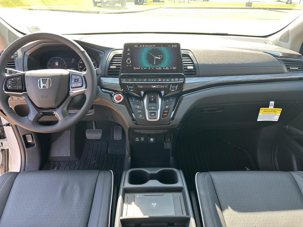 new 2026 Honda Odyssey car, priced at $52,150