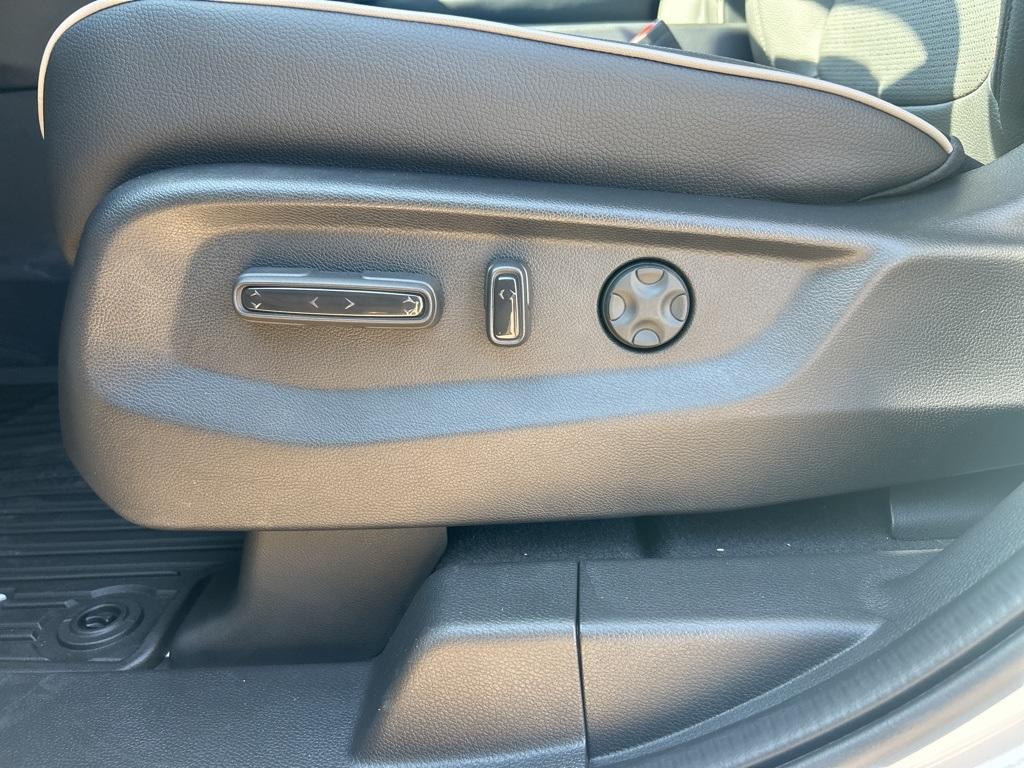 new 2026 Honda Odyssey car, priced at $52,150