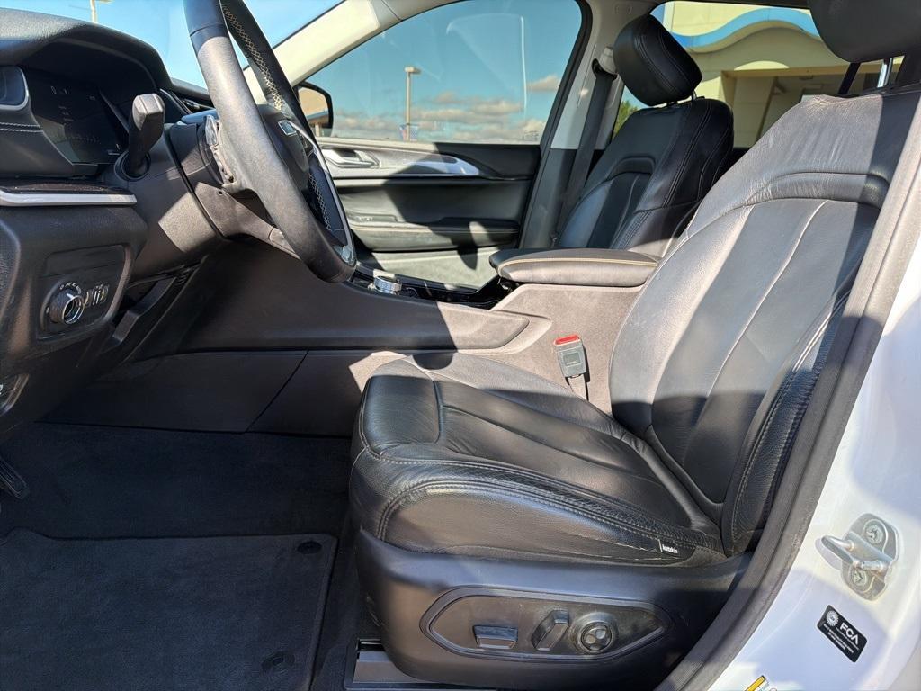 used 2022 Jeep Grand Cherokee L car, priced at $23,781