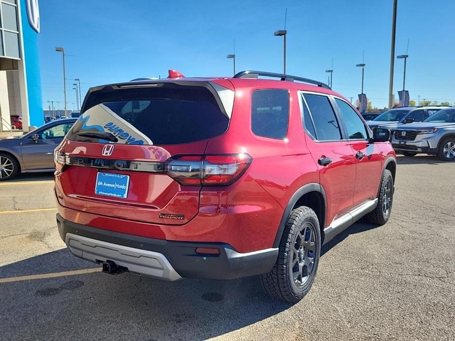 new 2025 Honda Pilot car, priced at $50,950