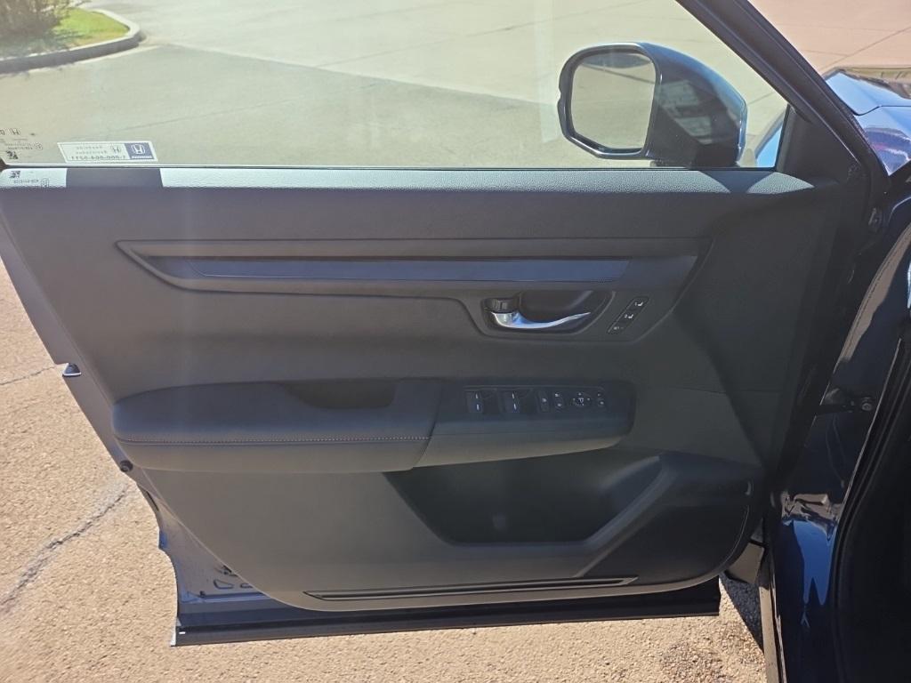 new 2026 Honda CR-V Hybrid car, priced at $39,783