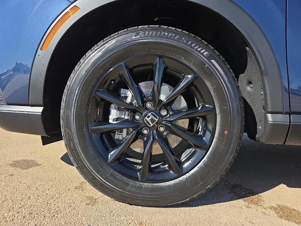 new 2026 Honda CR-V Hybrid car, priced at $39,783