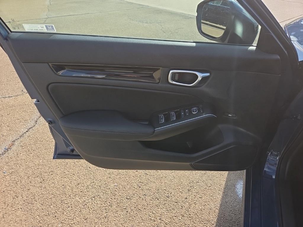 new 2026 Honda Civic Hybrid car, priced at $32,121