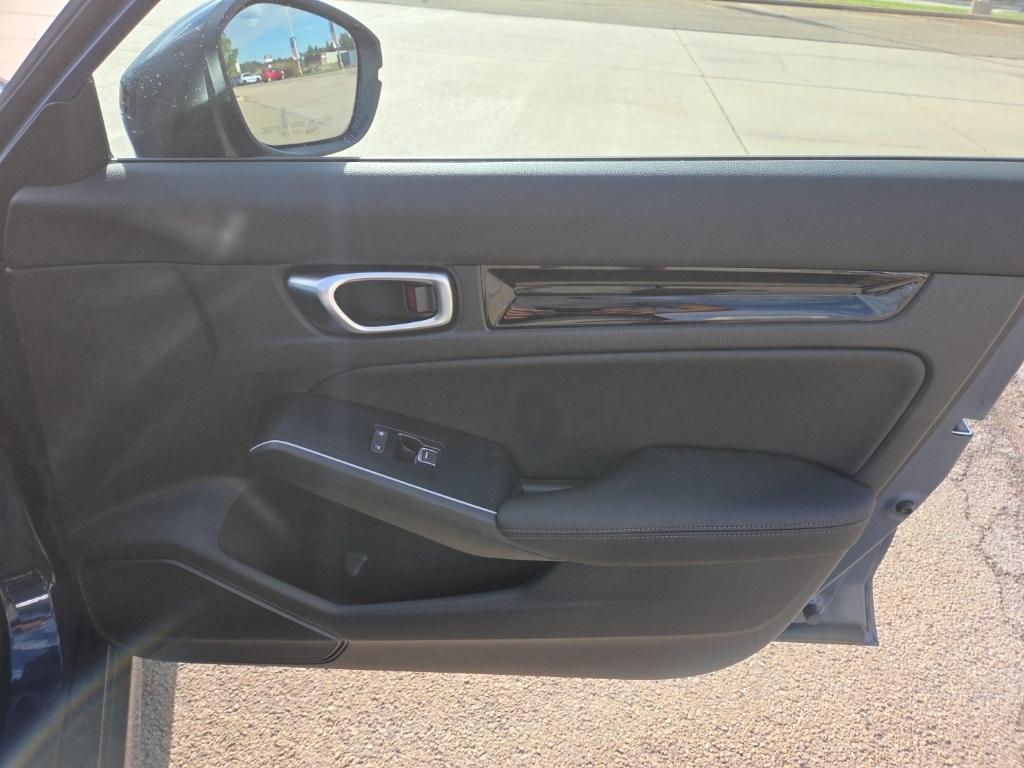 new 2026 Honda Civic Hybrid car, priced at $32,121