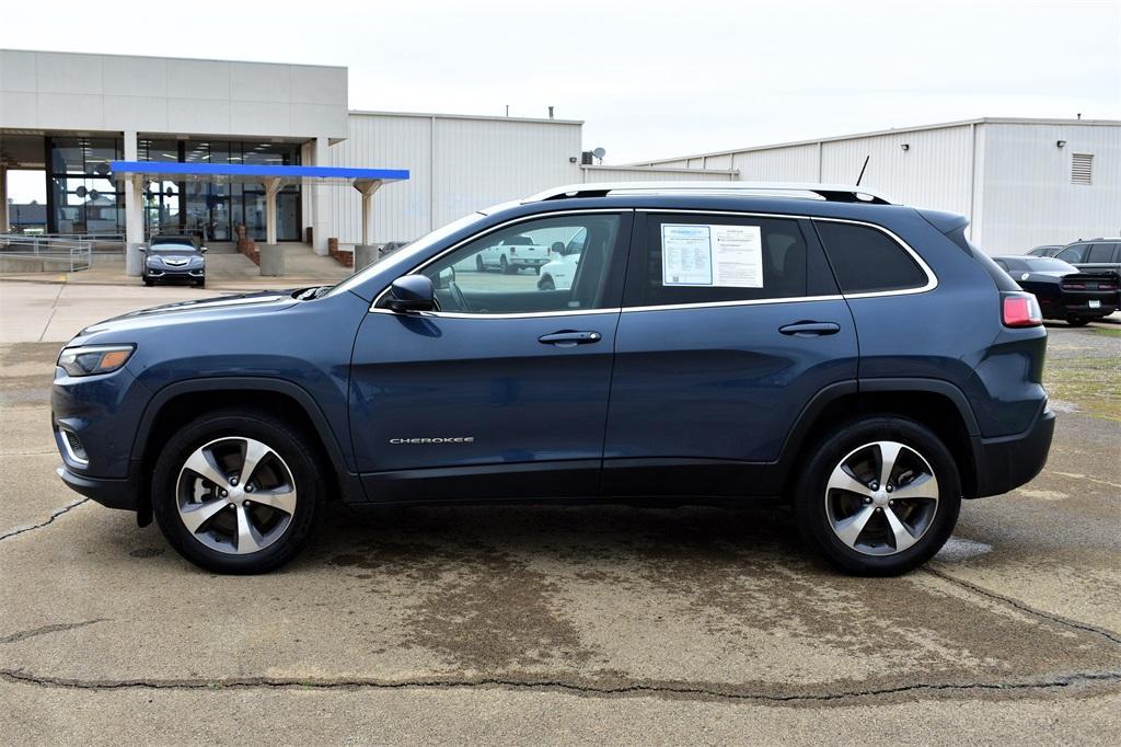 used 2021 Jeep Cherokee car, priced at $23,295