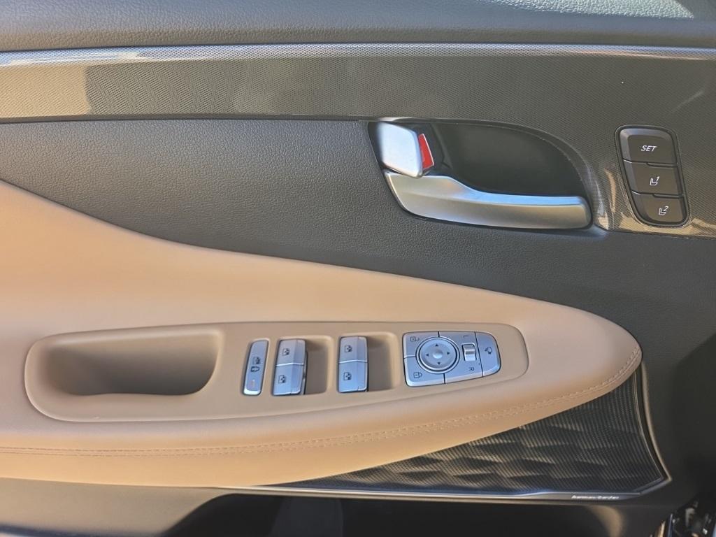used 2023 Hyundai Santa Fe car, priced at $21,600