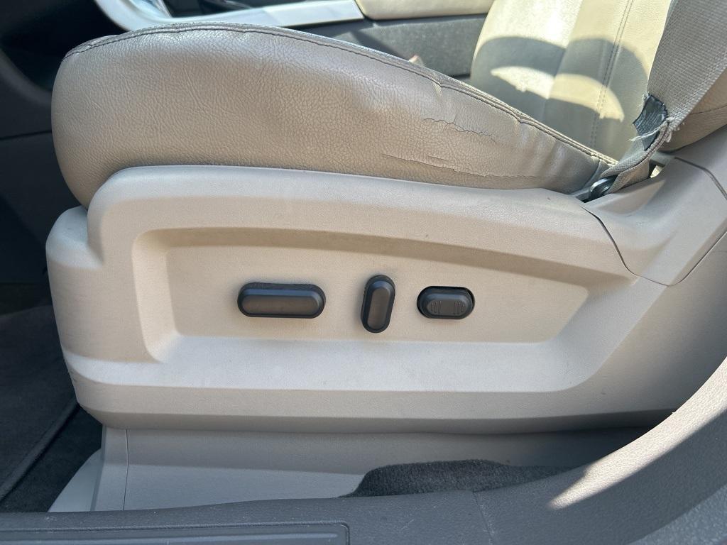 used 2014 Ford Edge car, priced at $11,989