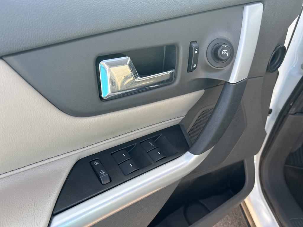 used 2014 Ford Edge car, priced at $11,989