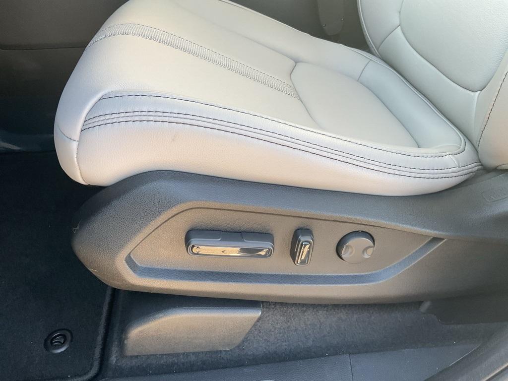new 2025 Honda Pilot car, priced at $47,783