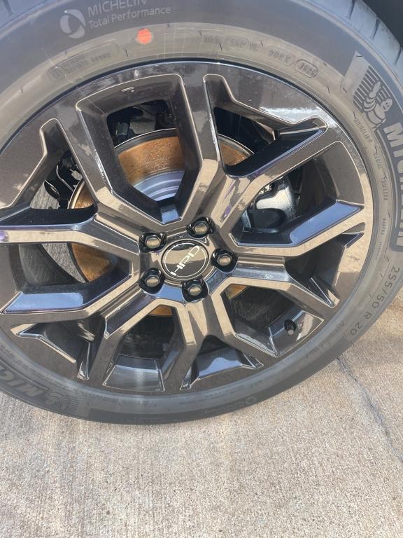 new 2025 Honda Pilot car, priced at $50,805