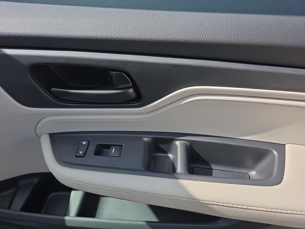 new 2026 Honda Odyssey car, priced at $42,464