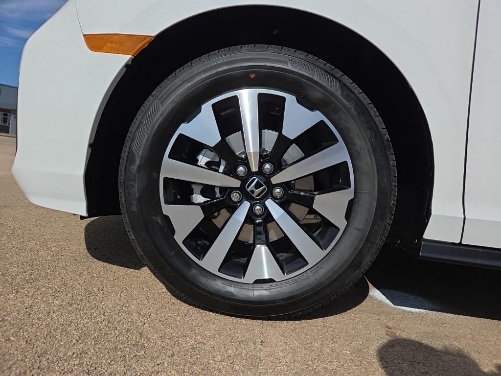 new 2026 Honda Odyssey car, priced at $42,464