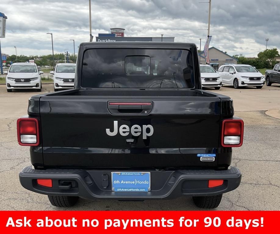 used 2023 Jeep Gladiator car, priced at $27,489