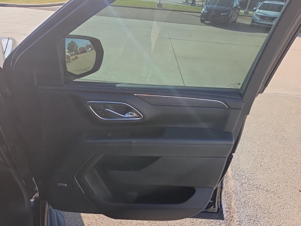 used 2023 GMC Yukon car, priced at $45,686