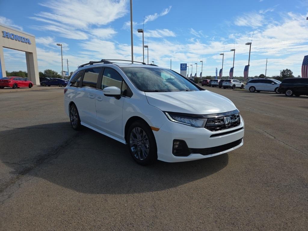 new 2026 Honda Odyssey car, priced at $46,806