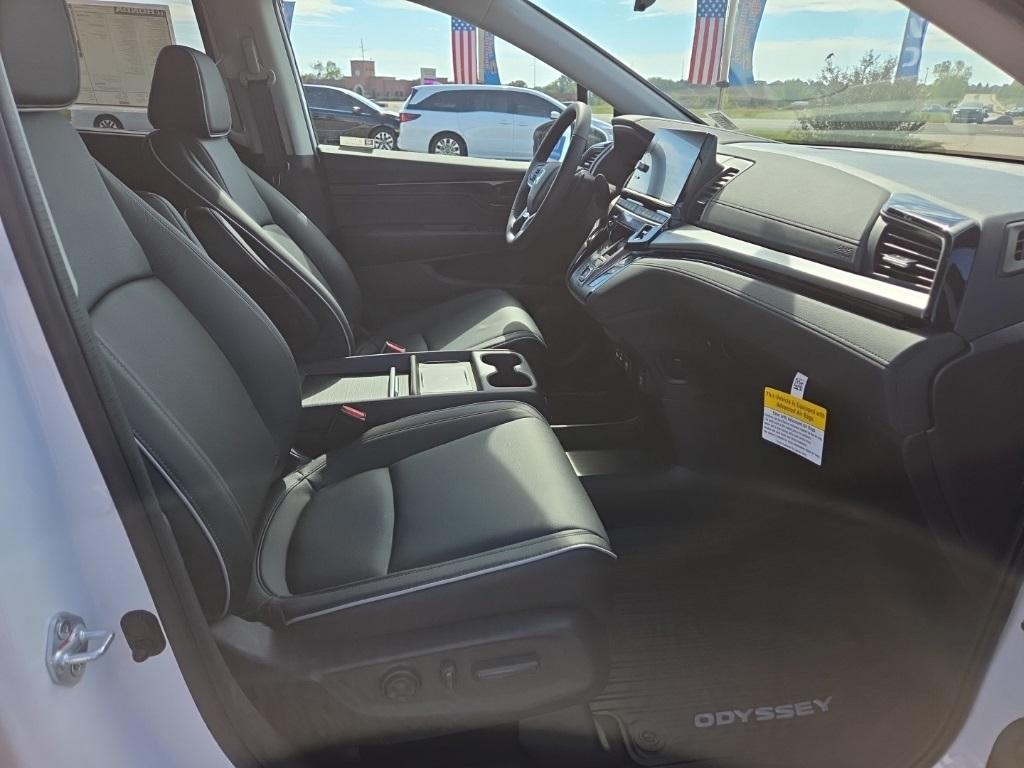 new 2026 Honda Odyssey car, priced at $46,806
