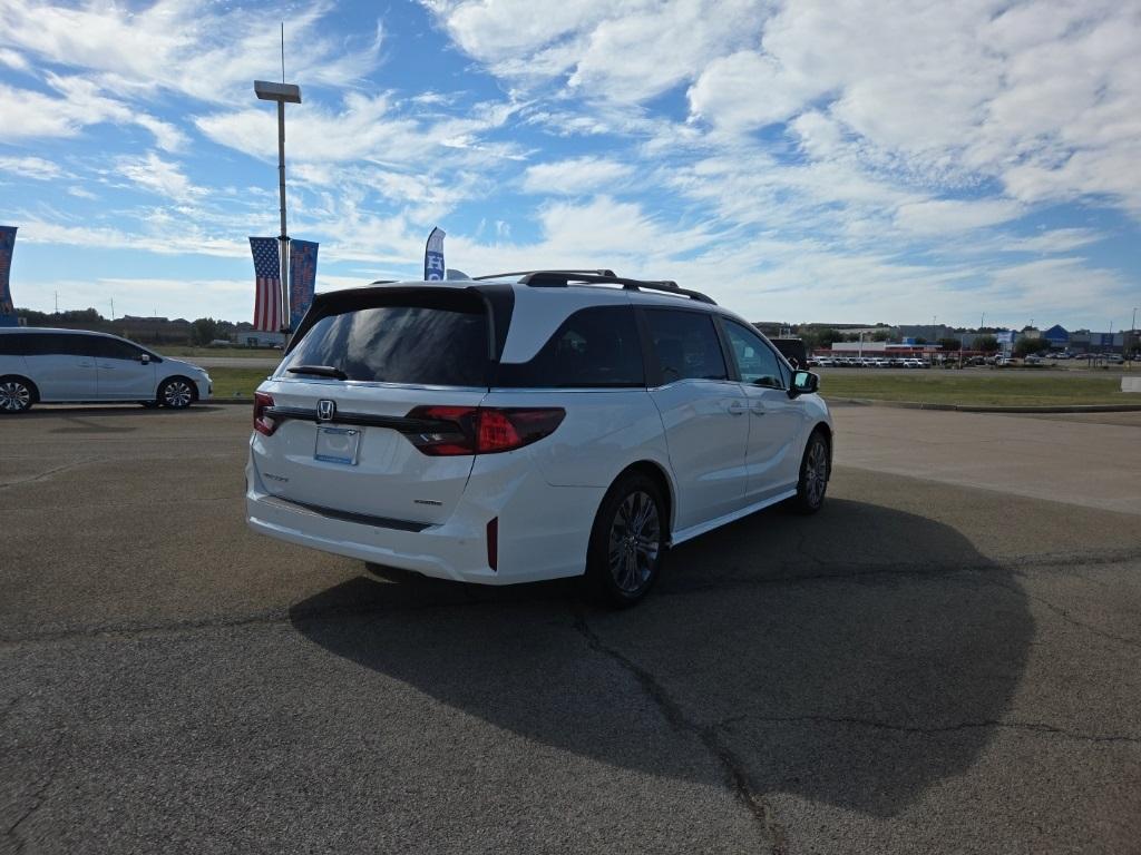 new 2026 Honda Odyssey car, priced at $46,806