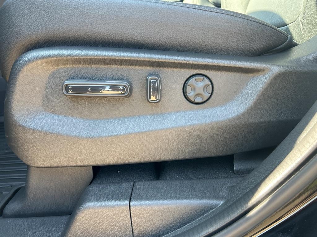 new 2026 Honda Odyssey car, priced at $42,037
