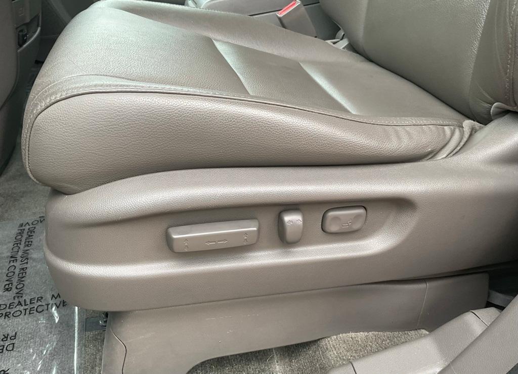 used 2016 Honda Odyssey car, priced at $14,990