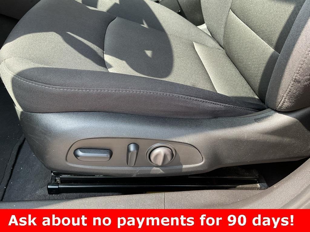 used 2023 Chevrolet Malibu car, priced at $15,990