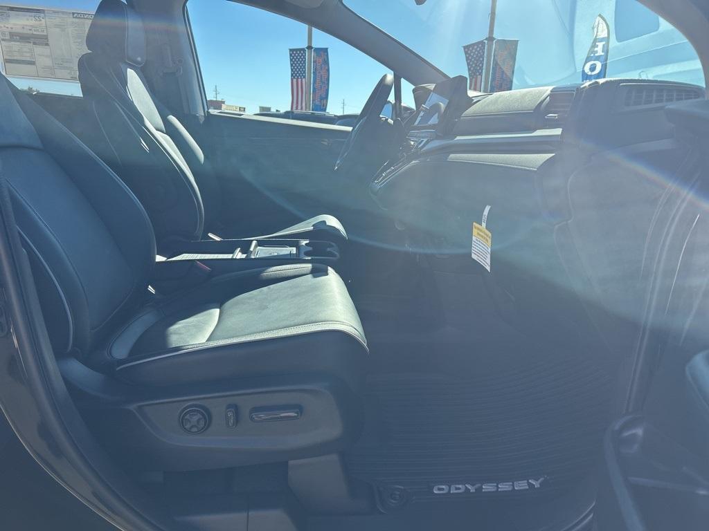 new 2026 Honda Odyssey car, priced at $46,707
