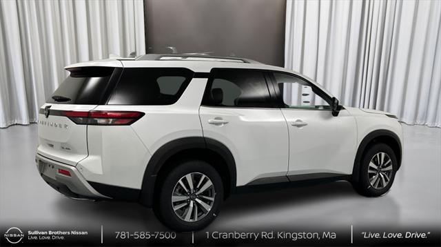 new 2025 Nissan Pathfinder car, priced at $42,015