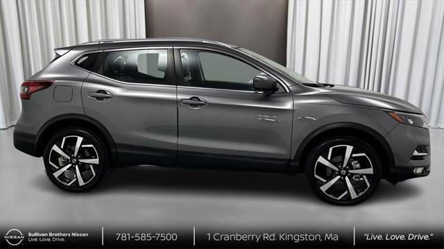 used 2022 Nissan Rogue Sport car, priced at $27,386