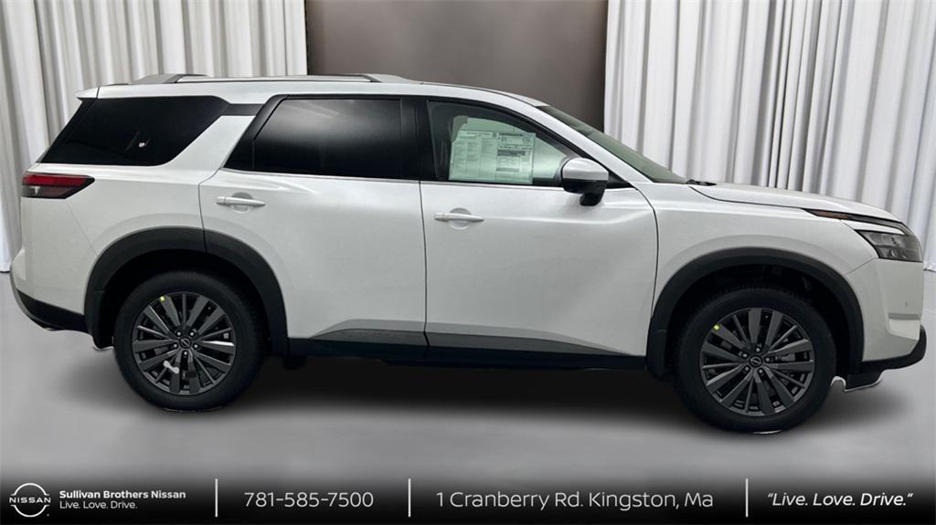 new 2025 Nissan Pathfinder car, priced at $44,050