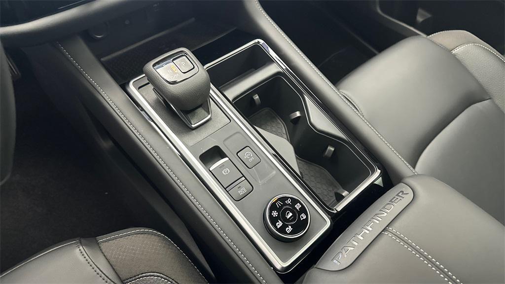 new 2025 Nissan Pathfinder car, priced at $44,050