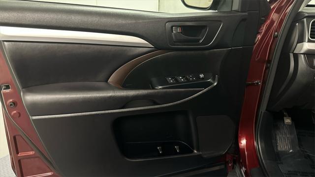used 2018 Toyota Highlander car, priced at $23,998