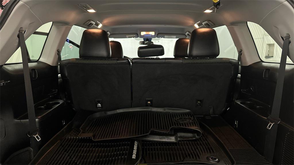 used 2018 Toyota Highlander car, priced at $22,487