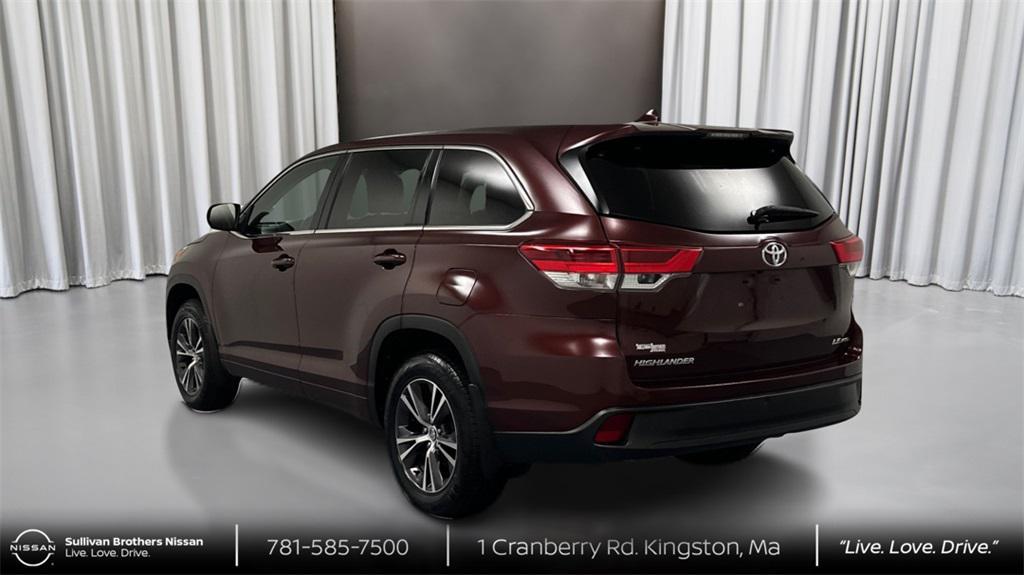 used 2018 Toyota Highlander car, priced at $22,487