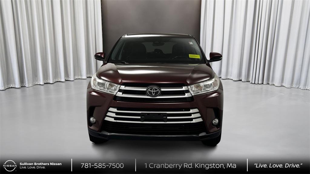 used 2018 Toyota Highlander car, priced at $22,487