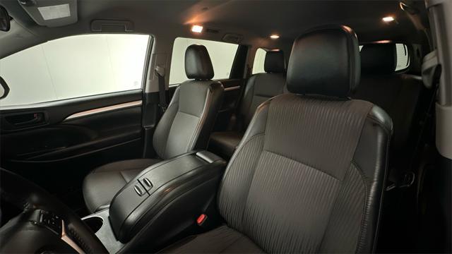 used 2018 Toyota Highlander car, priced at $23,998