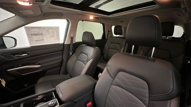 new 2025 Nissan Pathfinder car, priced at $52,765