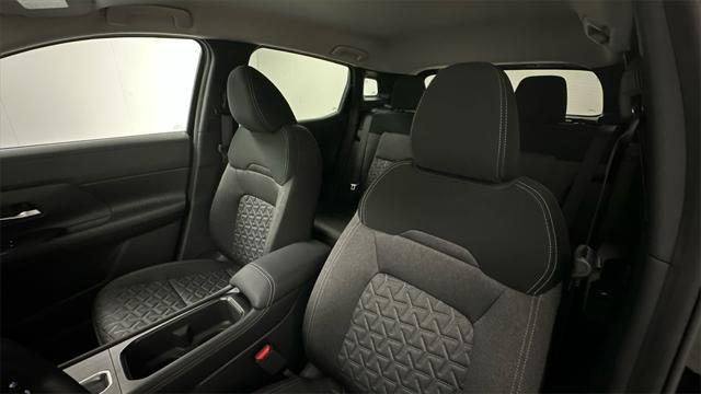 new 2025 Nissan Kicks car, priced at $26,860