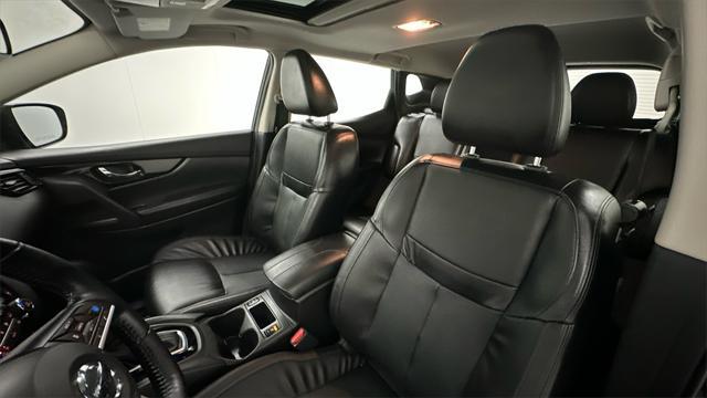 used 2022 Nissan Rogue Sport car, priced at $25,998