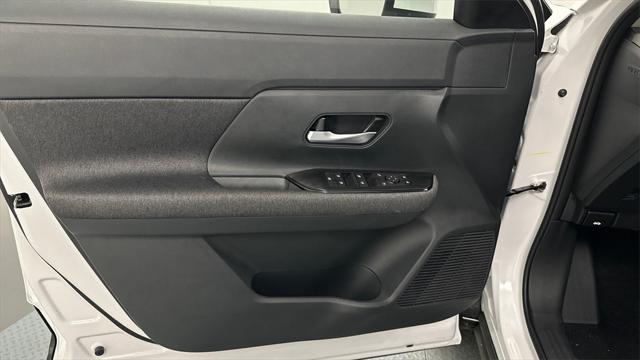 new 2025 Nissan Kicks car, priced at $26,680
