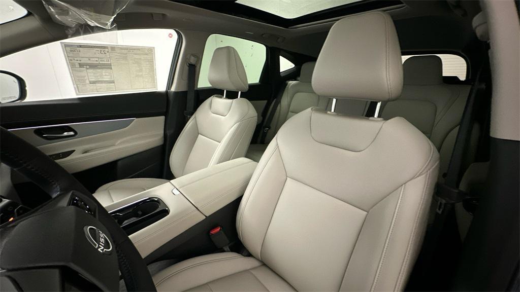 new 2025 Nissan Murano car, priced at $43,710